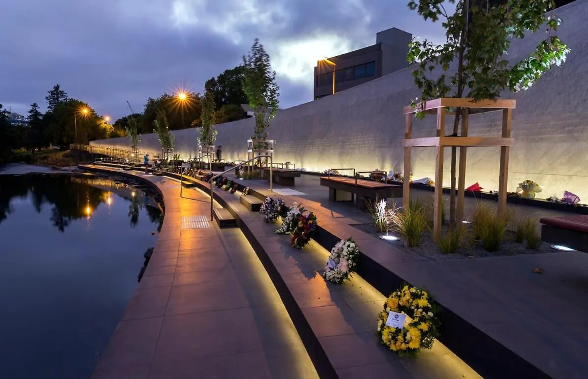 Your Stylish Retreat In The Heart Of The City Christchurch New Zealand