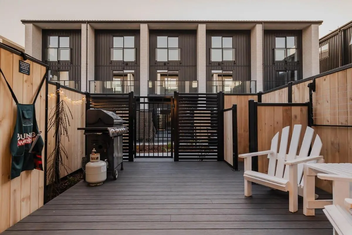 Your Stylish Retreat In The Heart Of The City Christchurch 0*,